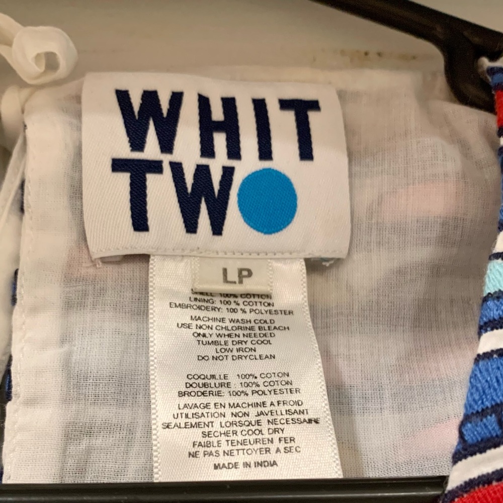Anthropologie Whit Two embroidered top LP - Picture 4 of 4